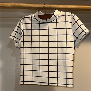 SHEIN Black and White Checkered Short Sleeve Top